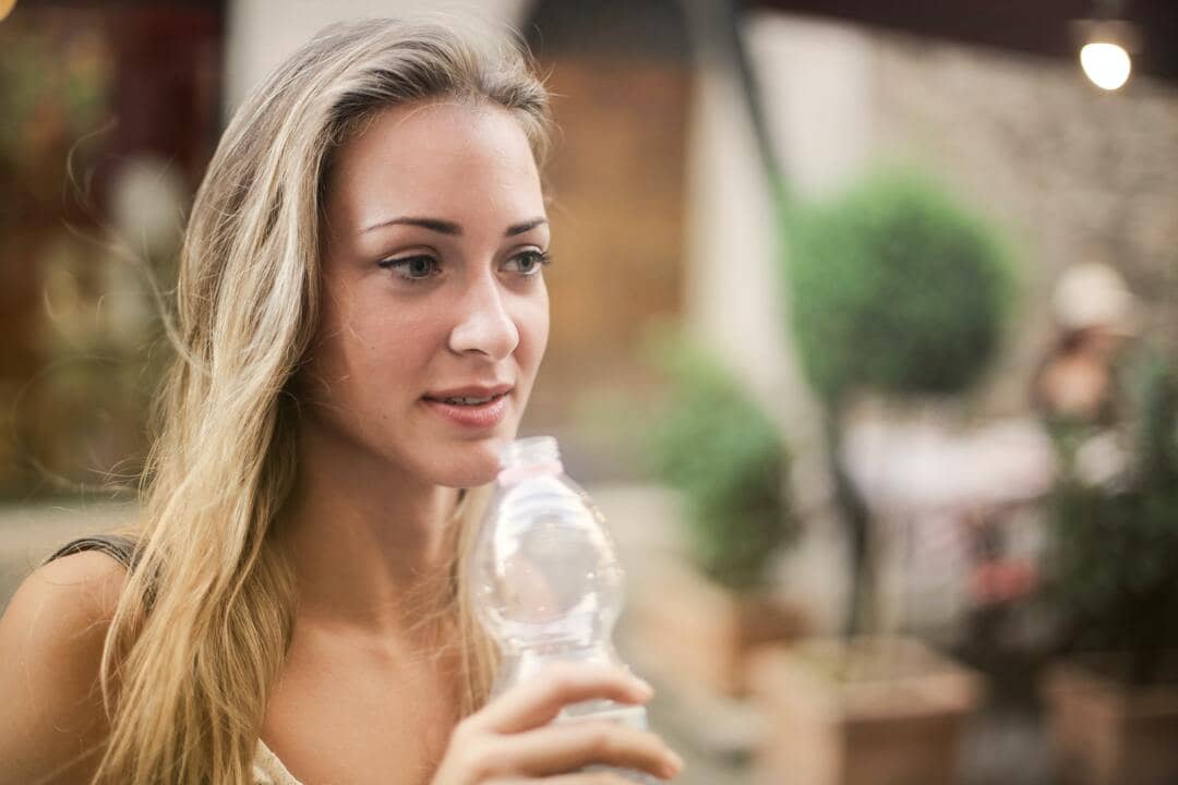 Wasser und Gesundheit: Deswegen solltest du viel Wasser trinken